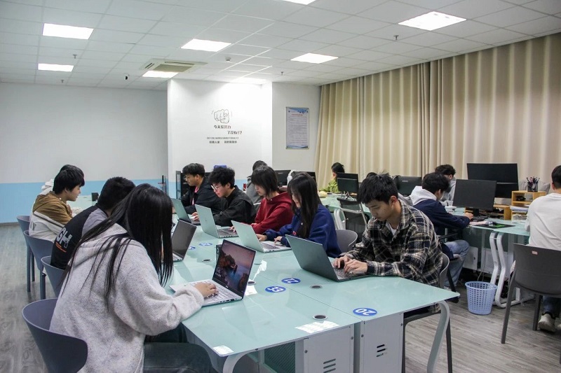 喜報 計算機(jī)技術(shù)開發(fā)取得新突破