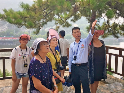 龍門風物迎客心，優質服務展溫情——記龍門景區管理與服務的正能量實踐